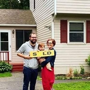 Meet your Posher, Rebecca